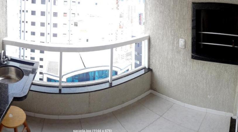 Apartamento Vista Mar - Pe Na Areia Balneario Camboriu Luaran gambar